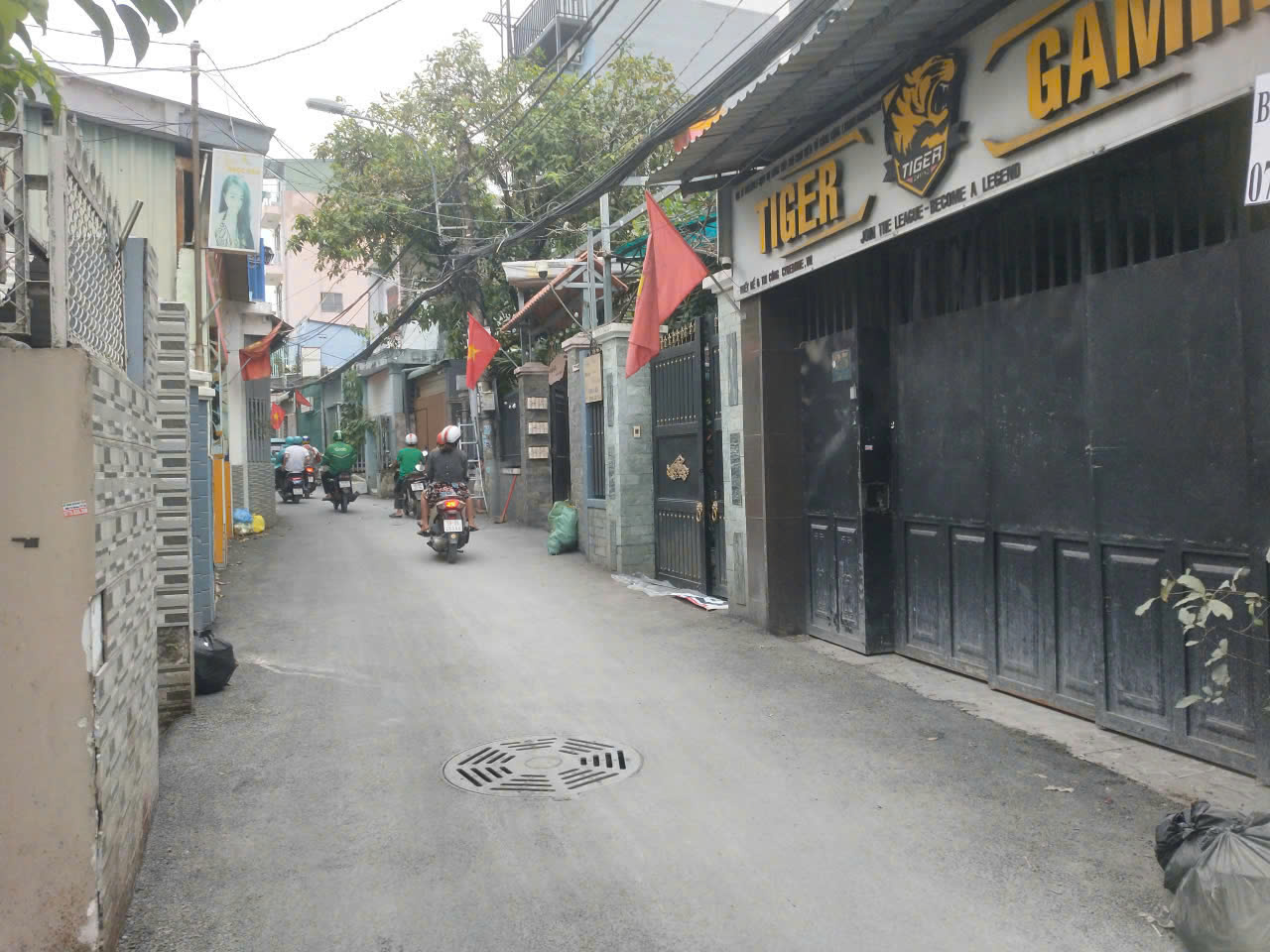  NHÀ MTKD 2 TẦNG 140M  ĐƯỜNG 2 - LÊ VĂN VIỆT QUẬN 9 -9.7 TỶ 