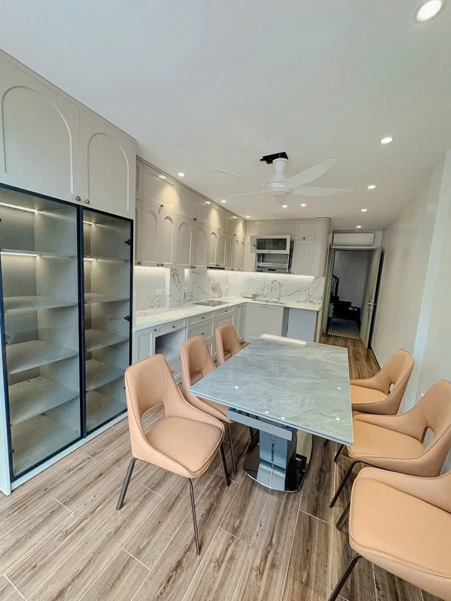  NGÕ KIẾN THIẾT KHÂM THIÊN - 6 TẦNG THANG MÁY NHÀ MỚI - 38m2 mt 3.4m Giá 13.8 tỷ 