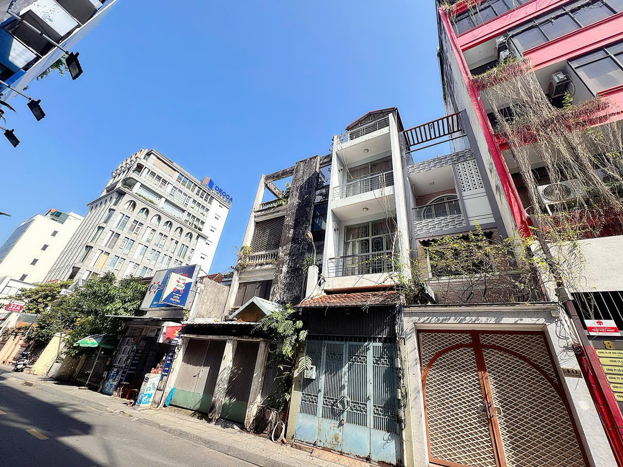  BÁN NHÀ MTKD ĐƯỜNG THẠCH THỊ THANH, TÂN ĐỊNH, QUẬN 1 - DT SIÊU KHỦNG 221M2 - NGANG LỚN 10.5M*25M - PHÙ HỢP XÂY BUILDING VP - CHÍNH CHỦ 0938676685 GIANG GIANG 