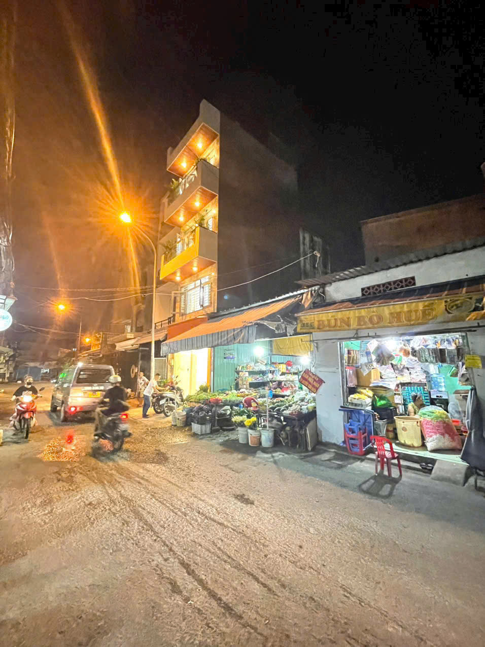  Chính chủ bán nhà mặt tiền đường Bùi Quang Là 4 x 10m, 4 tầng, giá chỉ 5.4 tỷ, vừa ở vừa kinh doanh 