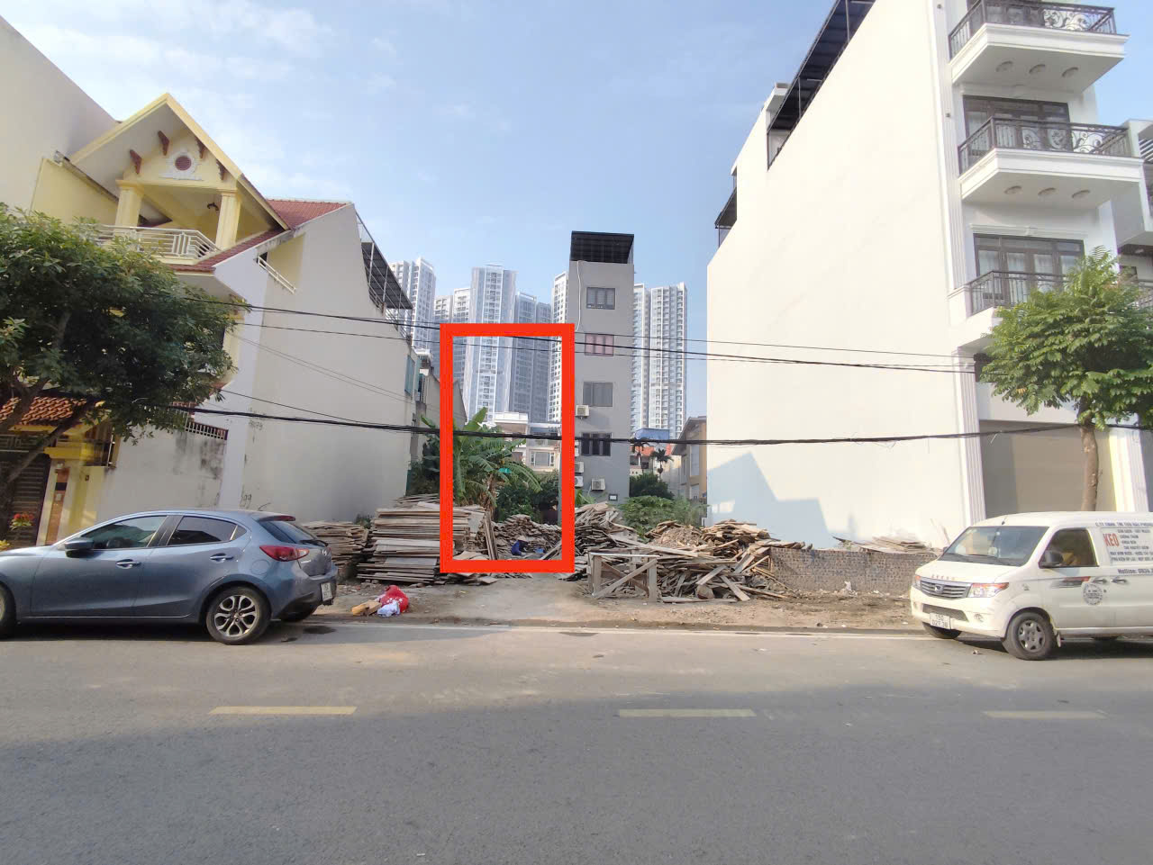  Bán đất mặt đường Đào Nhuận - phía Hoàng Huy, 90m, đường 15m - giá 9 tỉ 