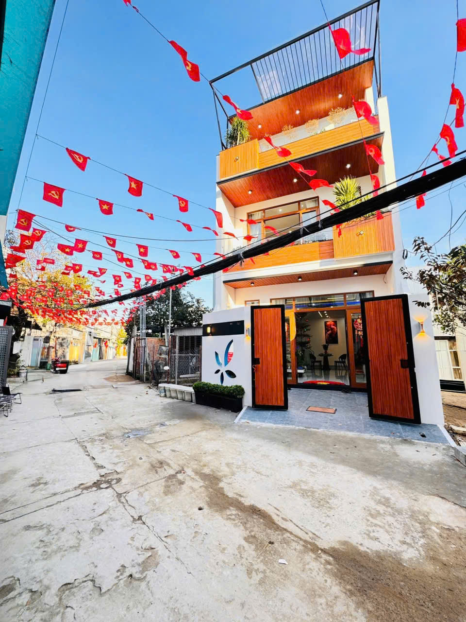  Nhà 3 tầng 3 mê đường trần đình nam phường an Khê tp Đà Nẵng 