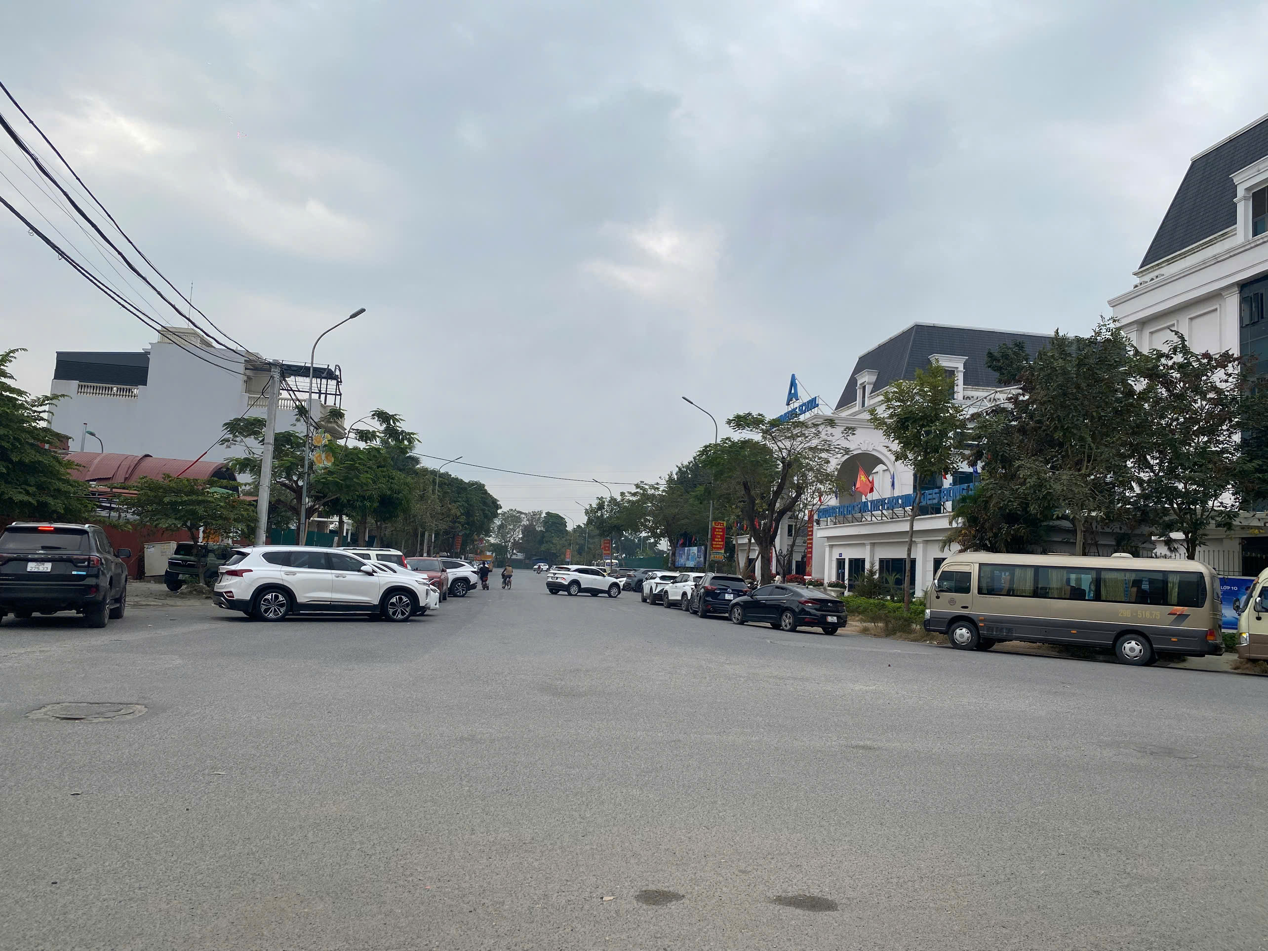  CHỈ 46TR/M2 SỞ HỨU NGAY LÔ ĐẤT ĐẸP CỔ DƯƠNG- VÀI BƯỚC RA TRƯỜNG QUỐC TẾ- CHỢ- Ô TÔ VÀO ĐẤT 