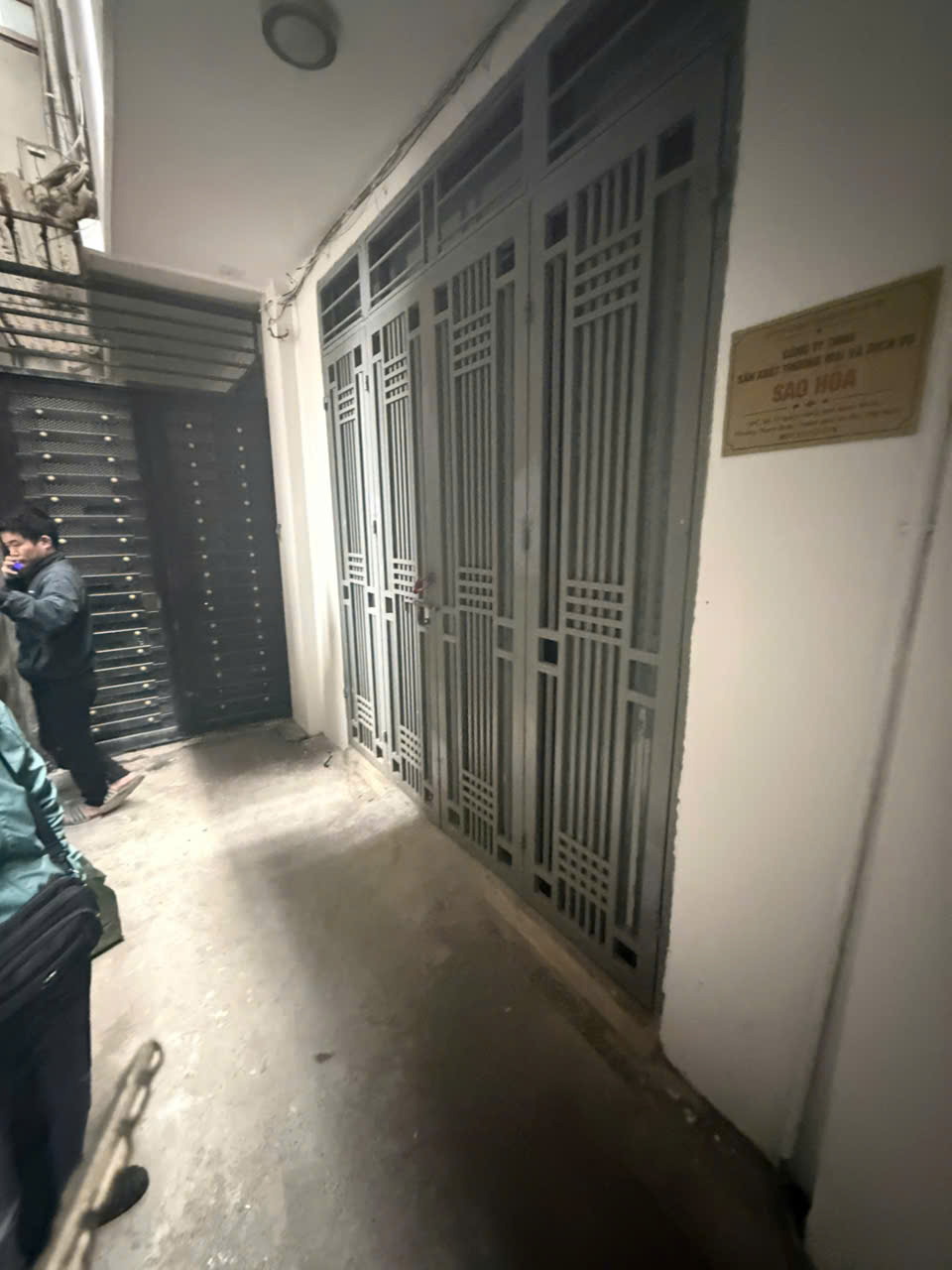  ????✨KHÓ TIN QUÁ❗  Nhà 5 tầng Quan Nhân mt4m vuông vắn – ngõ nông, gần phố, ở cực ổn 