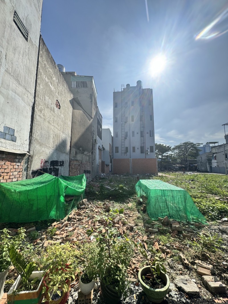  Gấp bán -ĐẤT HẺM Ô TÔ PHƯỚC LONG B - DT 65M2 - XÂY DỰNG CAO TẦNG - Chỉ 4.5 tỷ TL 