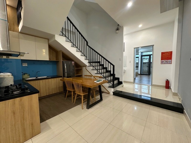  TOÀ CĂN HỘ 5 TẦNG - KỀ BIỂN VÀ CÁC KHU RESORT - DÒNG TIỀN 50TR - NGAY MNH MẠNG 