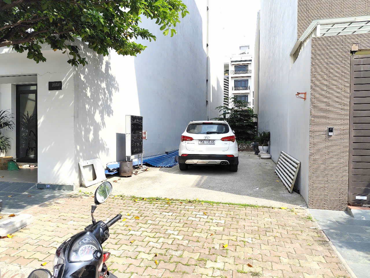  Bán đất phân lô ICC Lạch Tray - 102m - mặt tiền 5m - đường 13m - giá 11 tỉ 