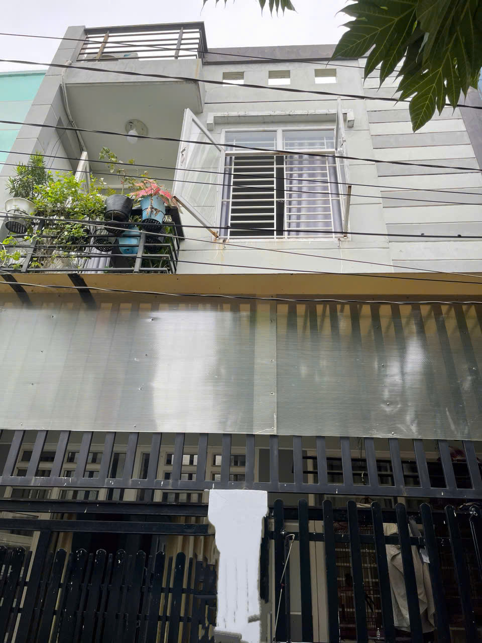  BÁN NHÀ 2 TẦNG – HẺM XE HƠI – ĐỐI DIỆN VẠN PHÚC CITY-5TỶ7 TL 