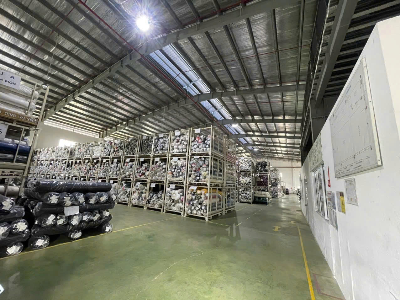  Cho Thuê 6.000m² Nhà Xưởng Trong KCN Bến Cát Bình Dương – Trạm Điện 1.000 KVA, PCCC Đạt Chuẩn 