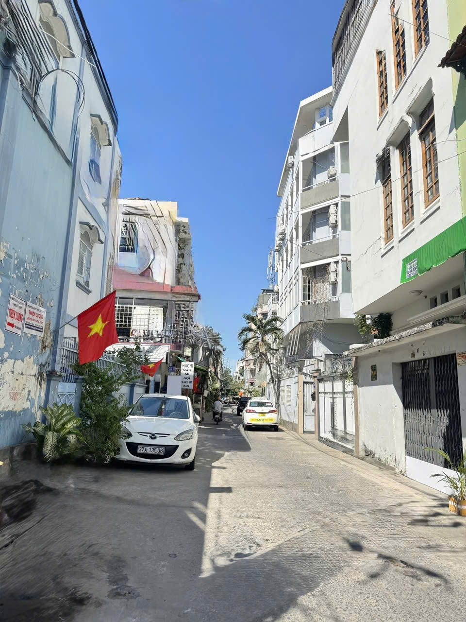  CHÍNH CHỦ - GẤP BÁN - 9.5 TỶ - TL - BẠCH ĐẰNG - BÌNH THẠNH - 4 TẦNG BTCT - 5PN LỚN - HẺM XE HƠI VÀO NHÀ - SIÊU HIẾM 