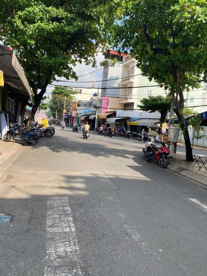  Bán nhà Mặt tiền Phú Thọ Hòa - nối Lũy Bán Bích, 5,2x10,5m  - 4 Tầng - 3PN, chỉ 10,6 tỷ. 