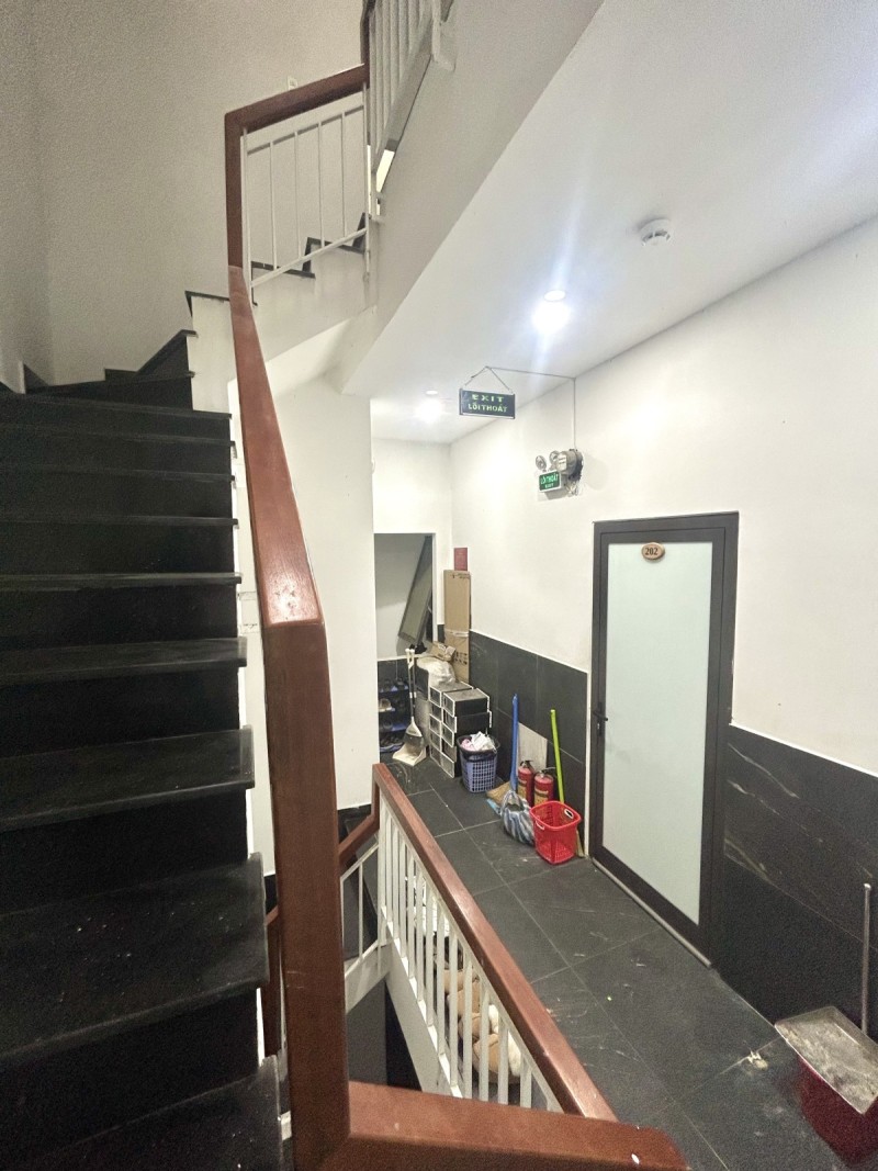  ♥ Kiệt Phạm Văn Nghị, 86m2, ngang 6.8m, 4 tầng, 9 căn hộ, thu 35tr/th,6.x tỷ 