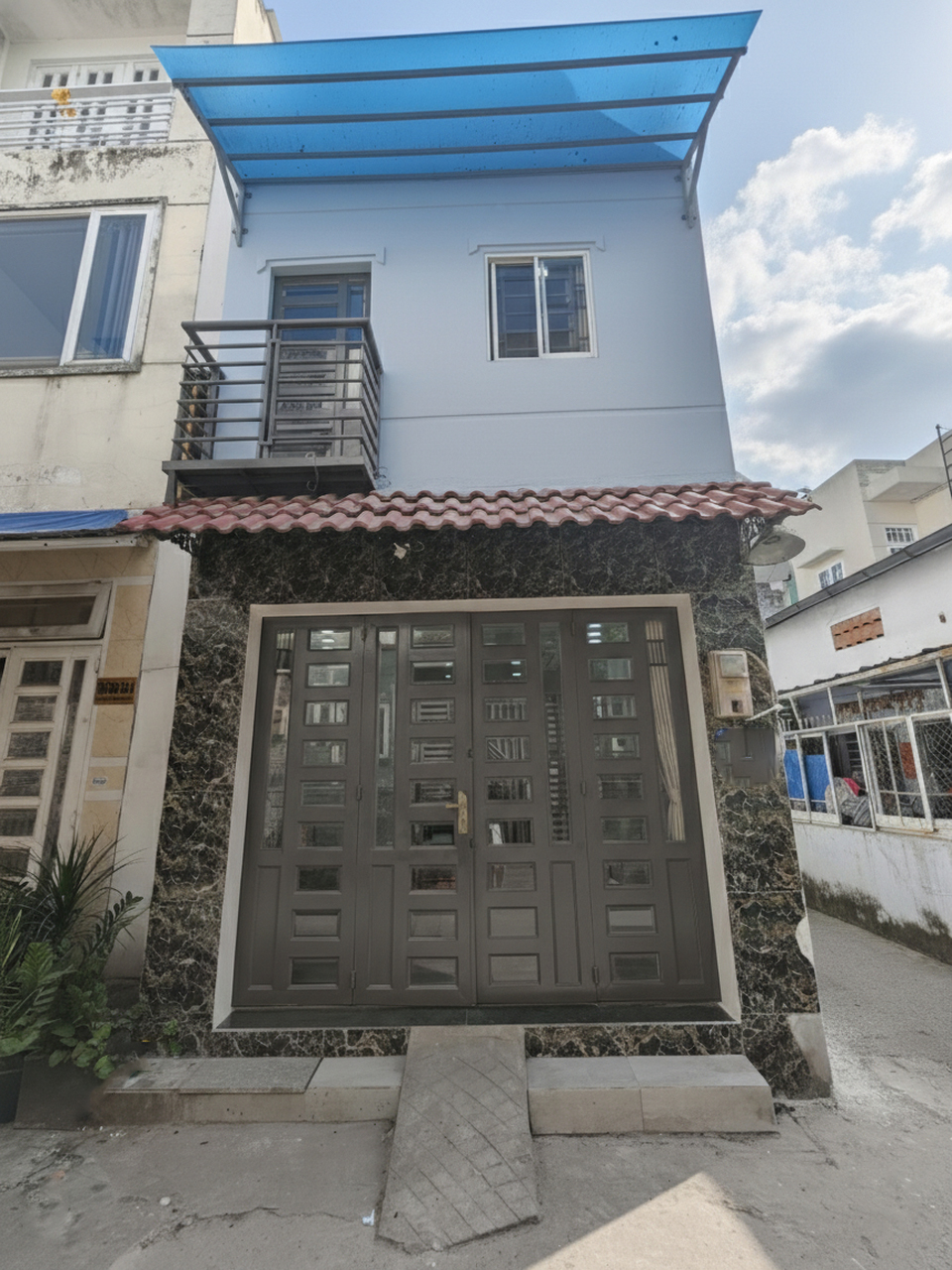  T2119 ???? nhà 2/ Dương Quảng Hàm Gò Vấp, SHR, Lô góc, HXH, 2 tầng, 3.x tỷ 