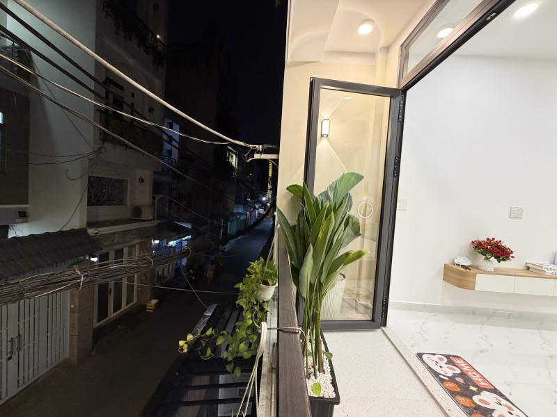  BÁN NHÀ PHÚ NHUẬN OTO VÀO NHÀ 60M2 2 TẦNG NỞ HẬU 5M ĐẸP KD ĐỈNH THÍCH QUẢNG ĐỨC 9.8 TỶ 