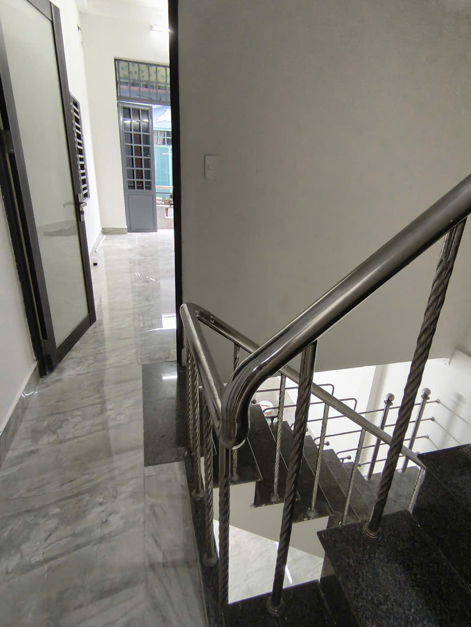  ♥ Kiệt 3m thẳng thông 30m ra đường, ngay Chợ Mới, 37m2, 3 tầng cứng, 3PN thoáng, 3.6x tỷ 