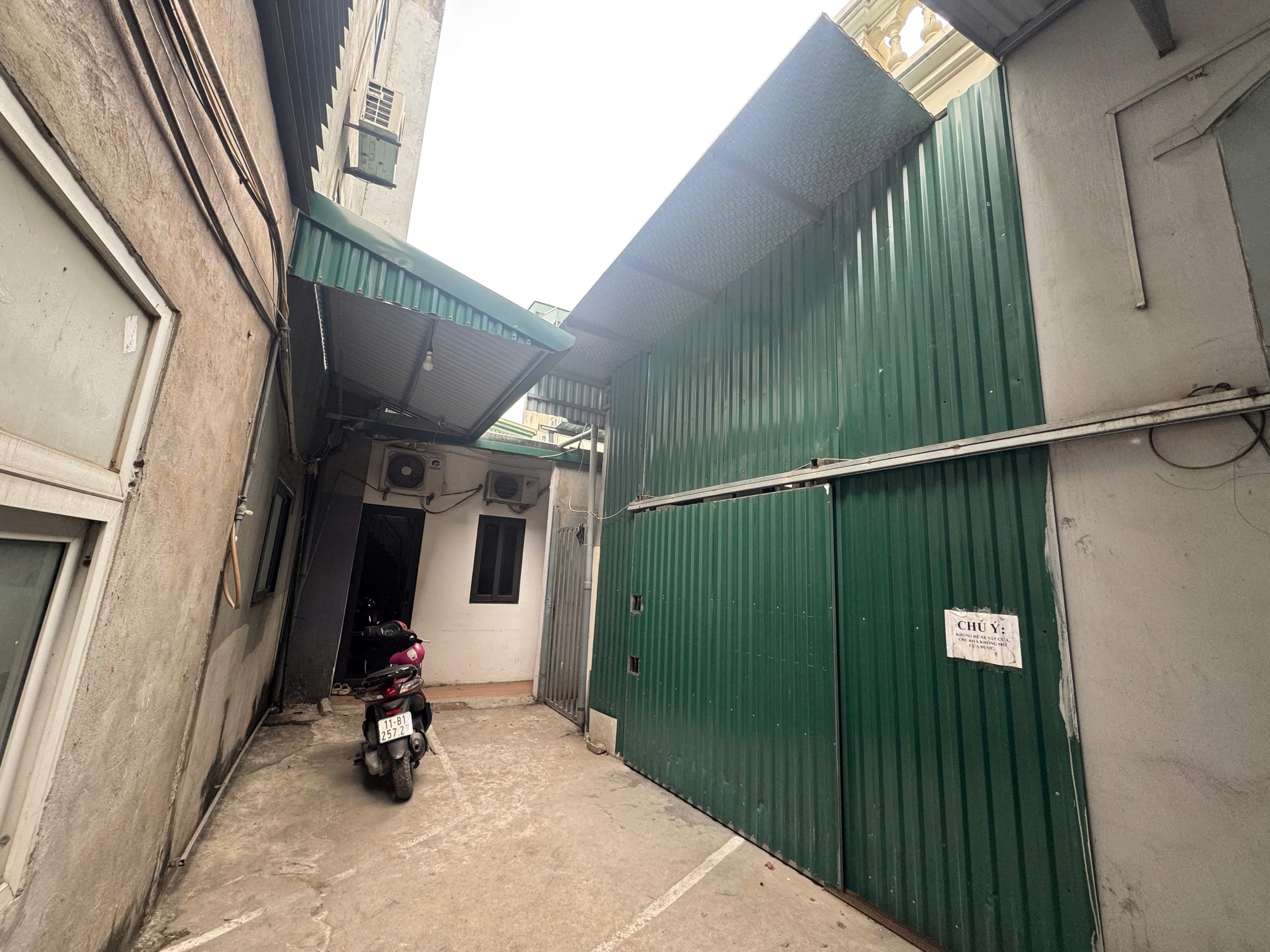  BÁN ĐẤT TẶNG NHÀ PHỐ TÂY TRÀ - HOÀNG MAI - SÁT MẶT PHỐ - GẦN HỒ - THỬA VUÔNG ĐẸP 