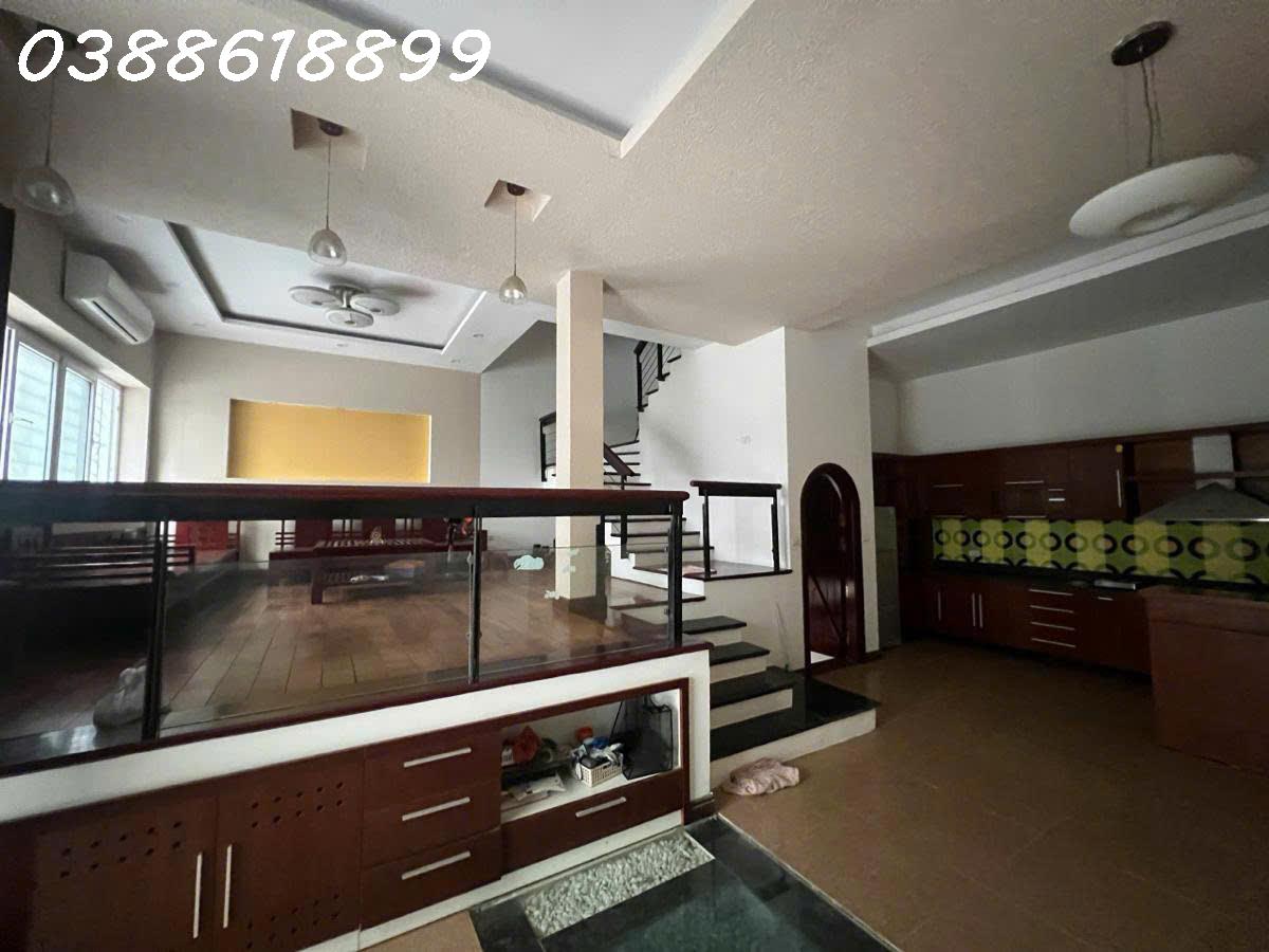  BÁN BIỆT THỰ MỸ ĐÌNH I -NGUYỄN CƠ THẠCH 100M, MT 8M - GARA Ô TÔ - PHÂN LÔ -  3 ÔTÔ TRÁNH 