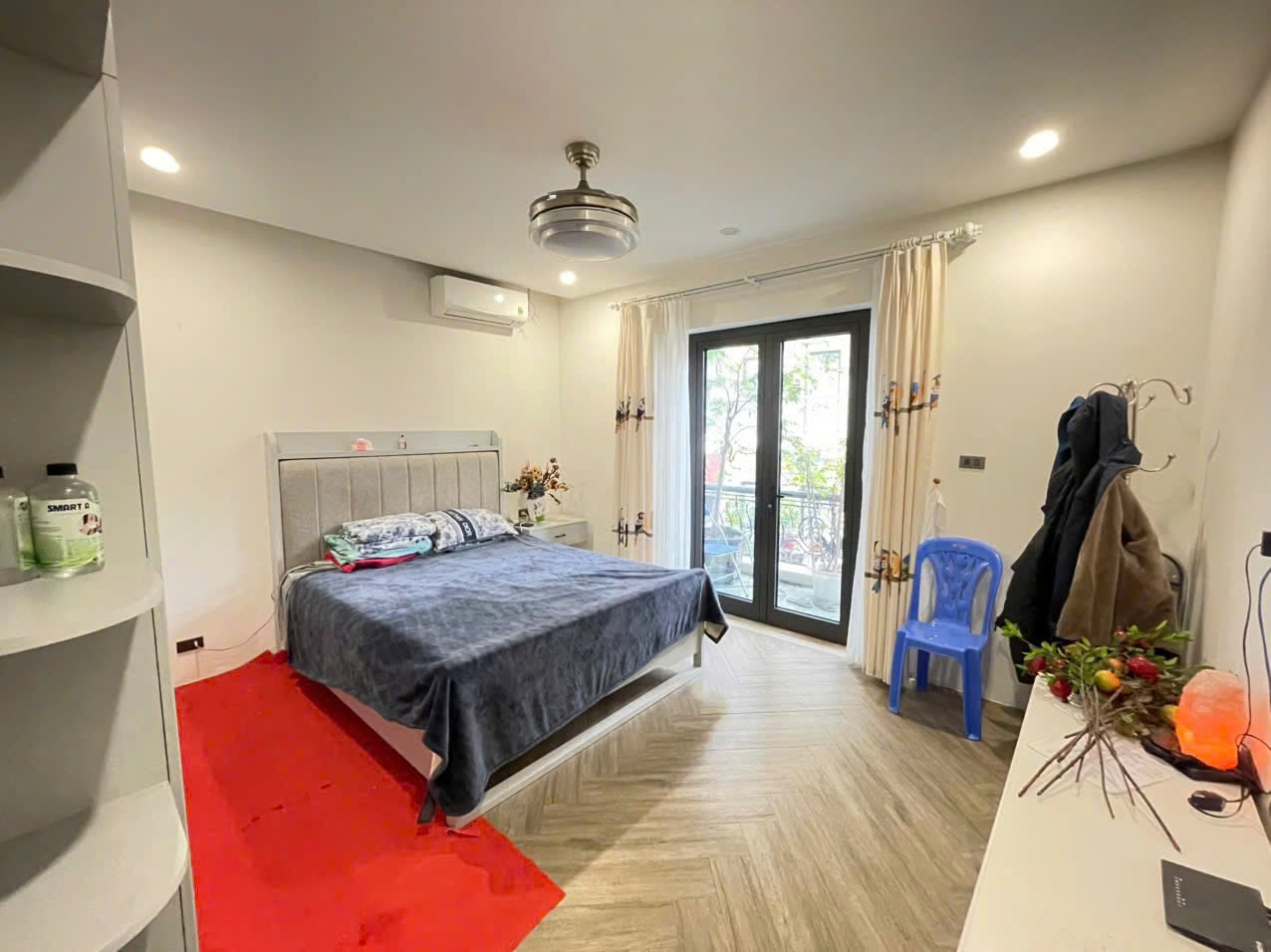  Cực hiếm! Bán tòa homestay mặt phố Liên Trì, 100m2, 9 tầng 1 hầm, mặt tiền gần 4.5m, 56.8 tỷ, ô tô tránh 
