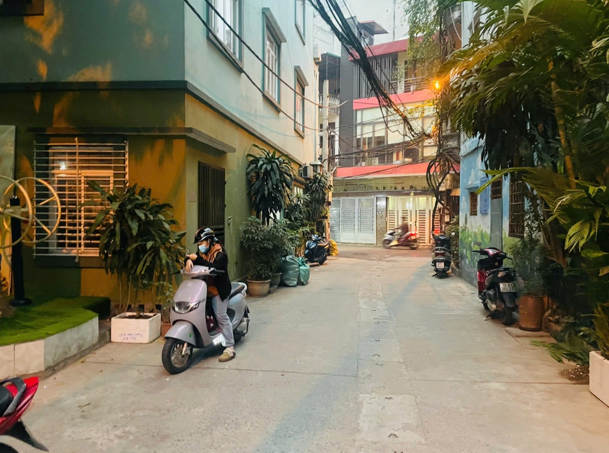 Nhà đẹp gần Trường Chinh 45m2, 5 tầng, mt 3,8m thang máy - Ngõ ô tô, ngõ thông, kinh doanh 