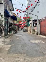  Bán gấp 69m2 đất phú thượng  căn góc Ngõ ÔTô giá 12,5tỷ lh 0935628686 