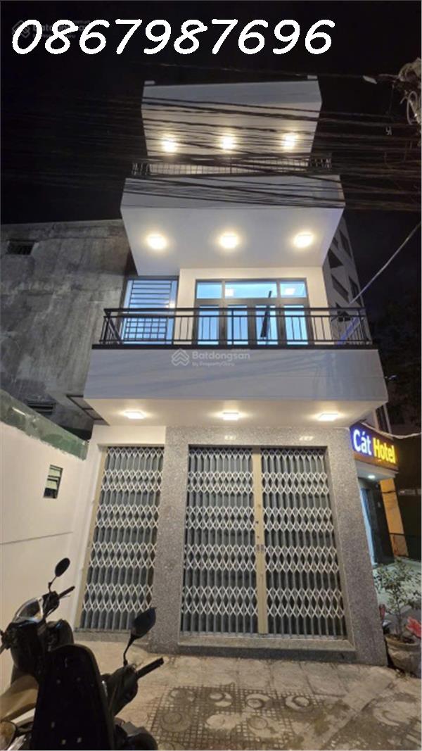  Cho thuê/Bán tòa nhà 3 tầng mặt tiền lô góc Nha Trang – Mặt bằng kinh doanh đa năng 