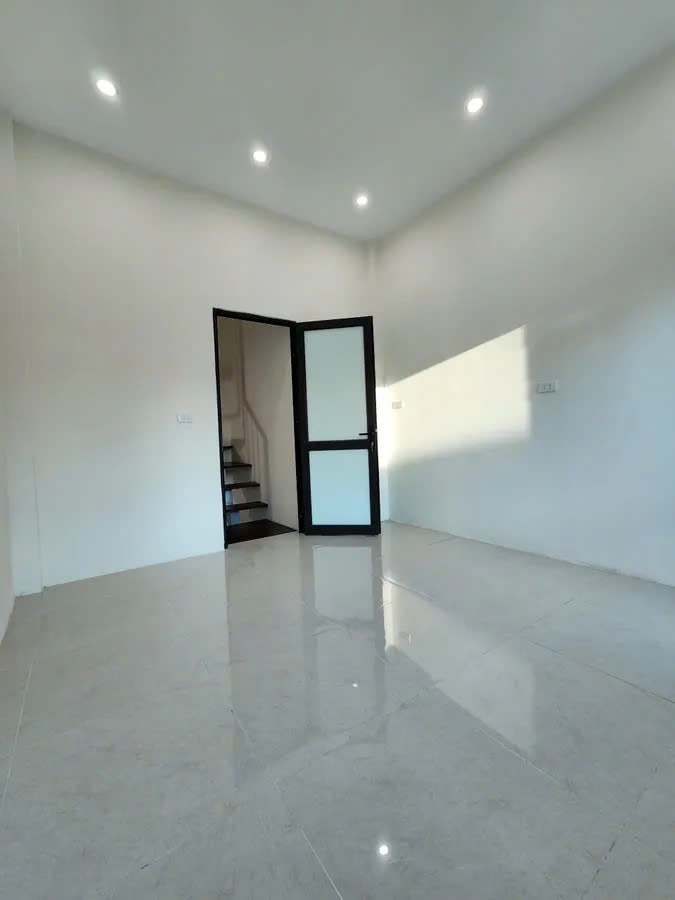  ???? GIÁ SỐC KHÂM THIÊN! Lô góc trung tâm, chỉ nhỉnh 1 tỷ, vị trí VÀNG hiếm có. 