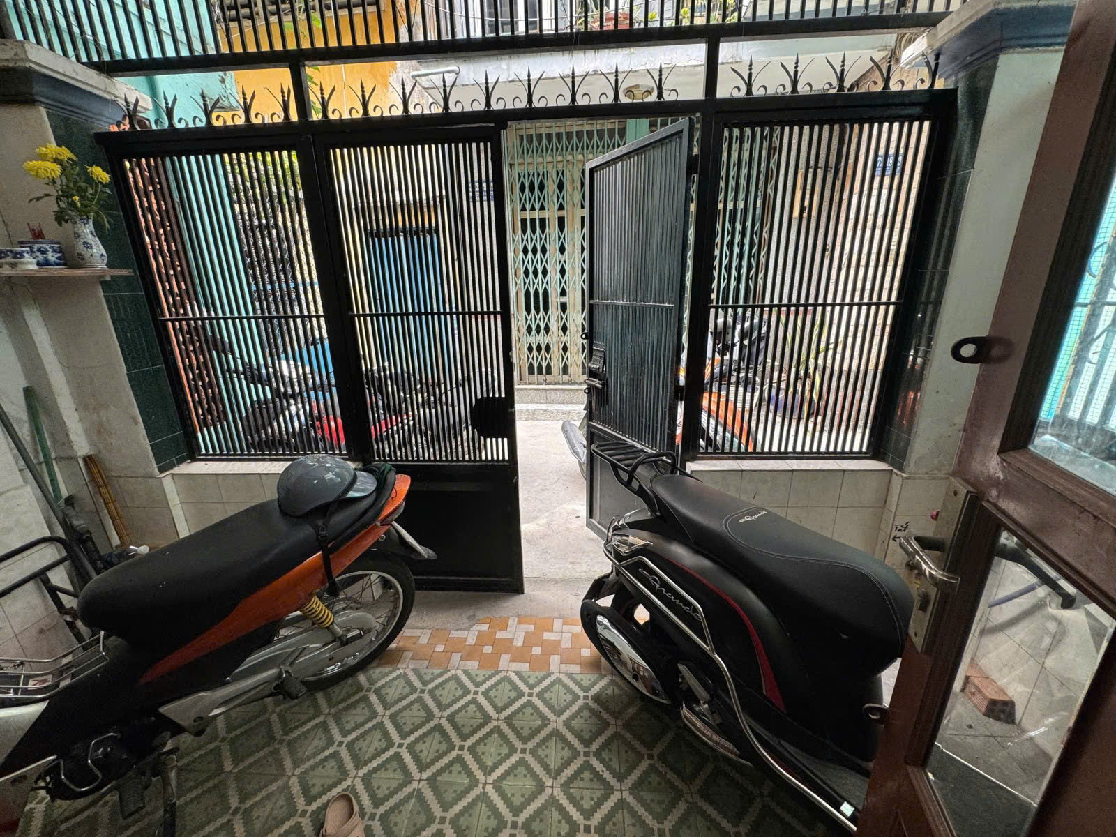  CHÍNH CHỦ - GẤP BÁN 9.89 TỶ - BÌNH THẠNH - 105M - DOANH THU TỐT - P17 - GIÁP Q1 - SIÊU HIẾM - TL MẠNH 