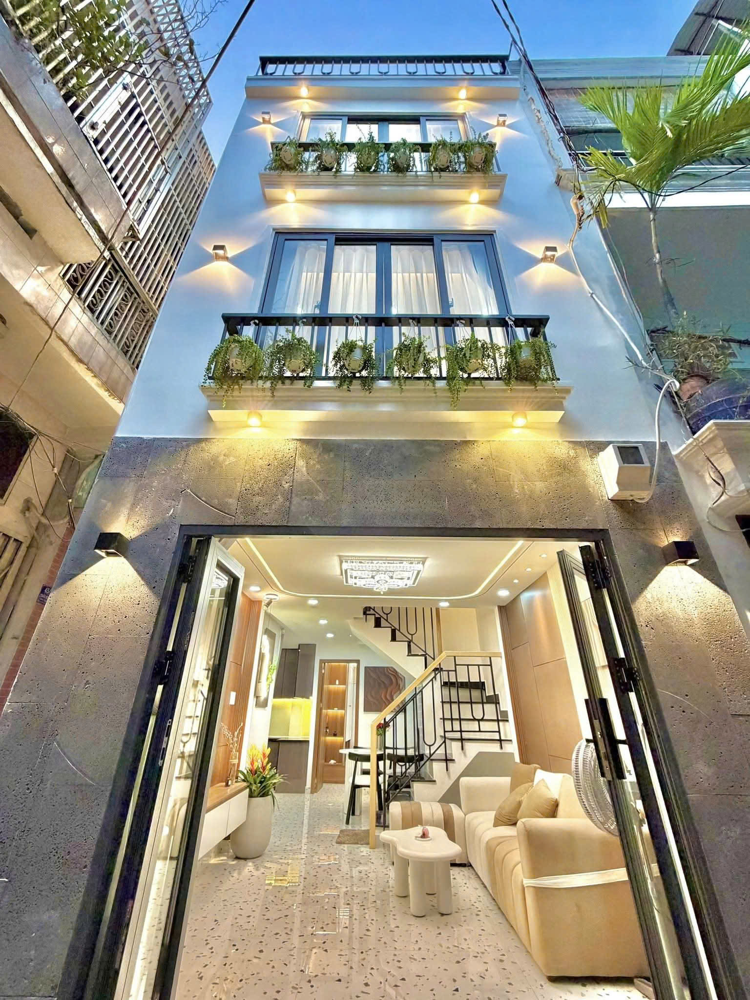  SIÊU PHẨM KINH ĐÔ THỜI TRANG TRẦN HUY LIỆU - TRẦN QUANG DIỆU 