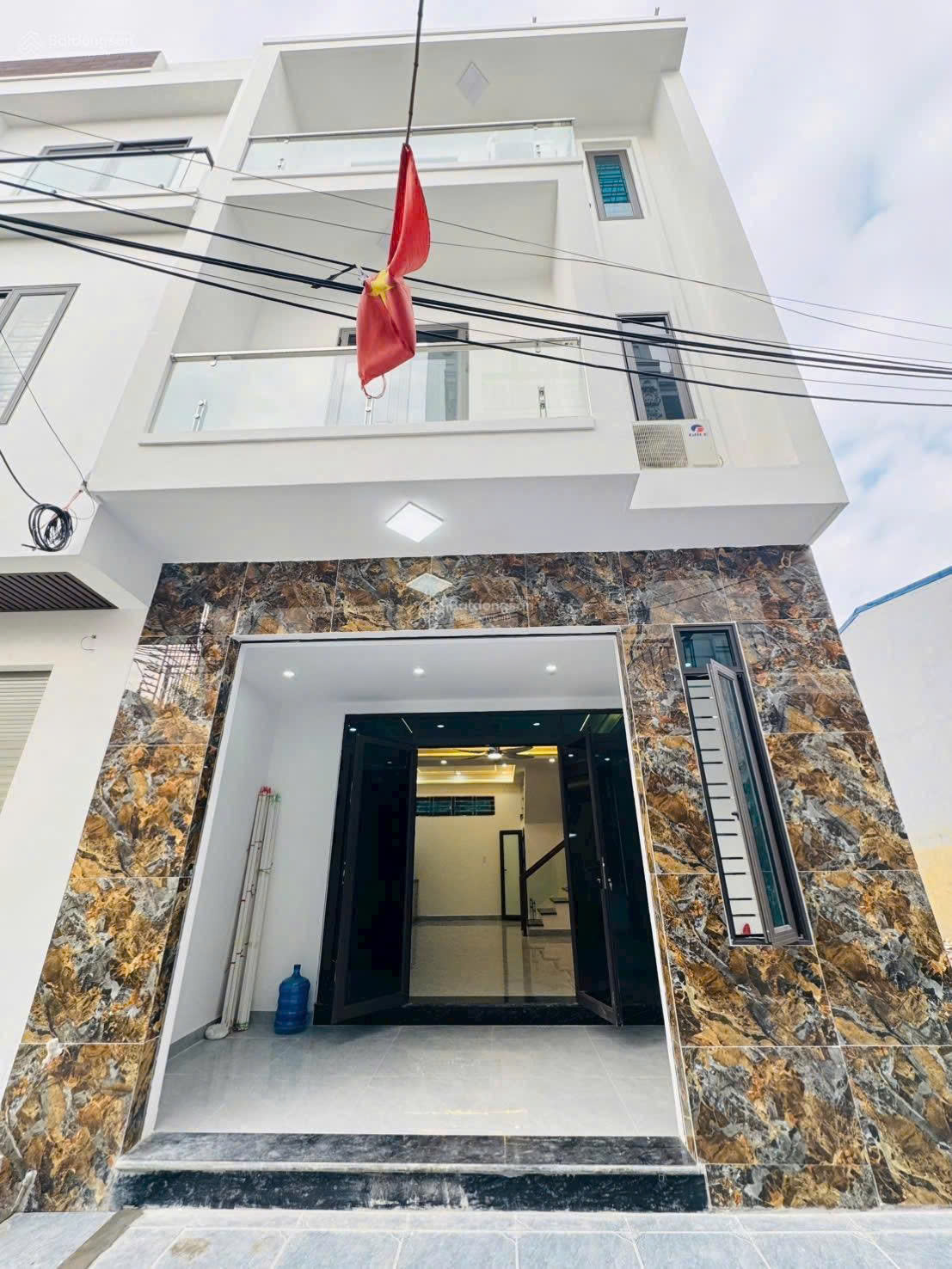  BÁN NHÀ 3 TẦNG ĐẸP Ở NGAY VỊ TRÍ TRUNG TÂM VĂN CÚ, AN DƯƠNG, HẢI PHÒNG 