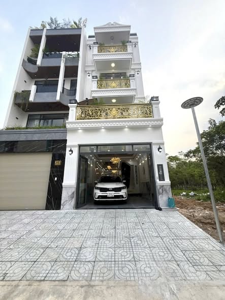  ĐẸP ĐỈNH CỦA CHÓP – COI LÀ THÍCH - ĐƯỜNG D6, P. TÂN MỸ, QUẬN 7 