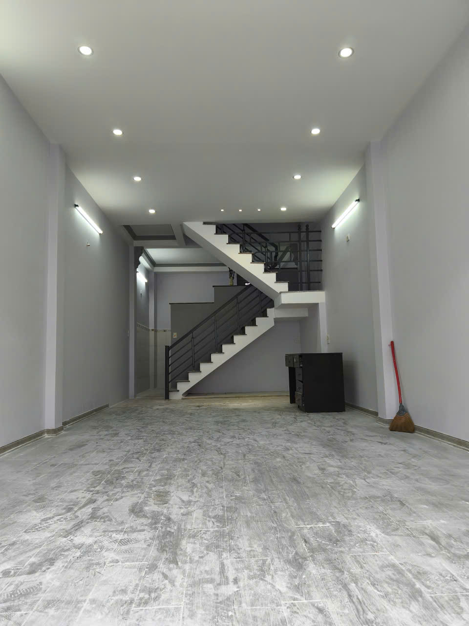  # MT đường 5.5m lề 3m Hóa Sơn, Hải Châu, gần DownTown, 56m2, 2 tầng cứng cáp, 6.x tỷ 