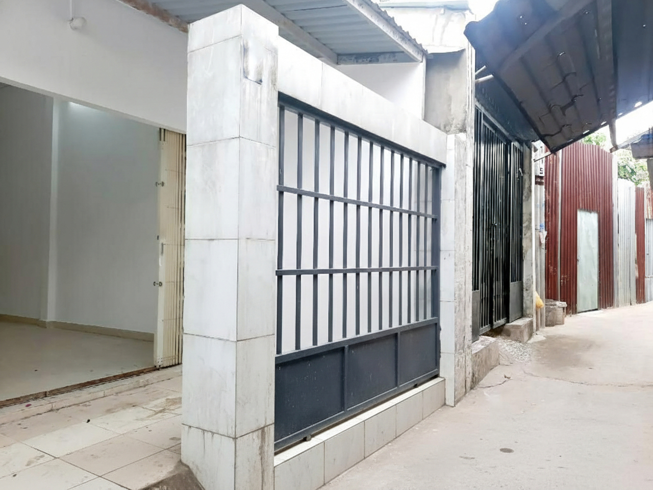  H2136 ???? nhà Đường Số 11 Thủ Đức, SHR, Vuông, 4x10m, 2.x tỷ 