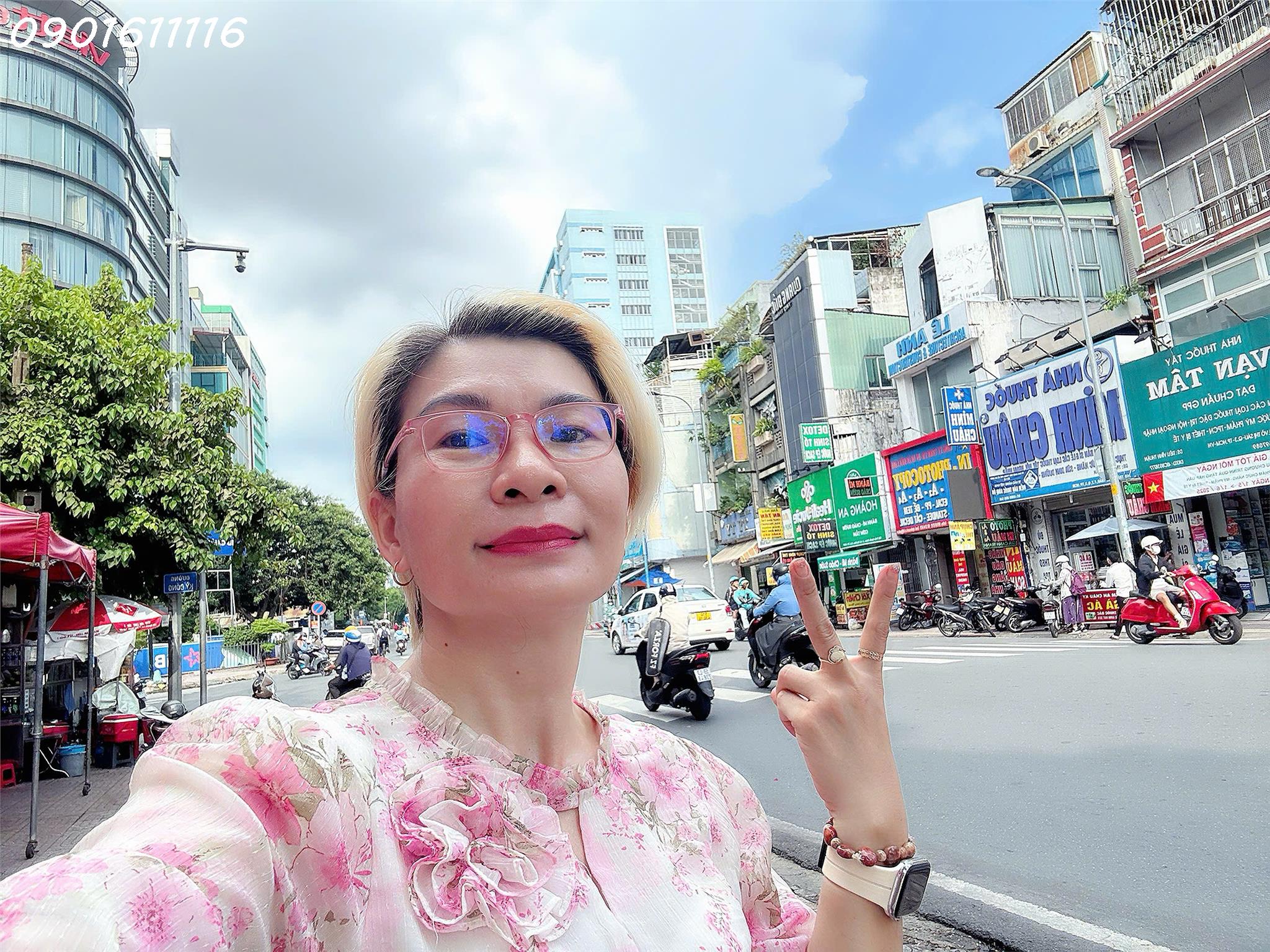  BÁN NHÀ 4 TẦNG MẶT TIỀN KD Đ. TRẦN QUỐC THẢO, Q3 - CHÍNH CHỦ CHƯA QUA ĐẦU TƯ - VỊ TRÍ KINH DOANH SIÊU ĐỈNH - DT 4,3M*20M - Liên hệ GIANG GIANG: 093.86.76.685 