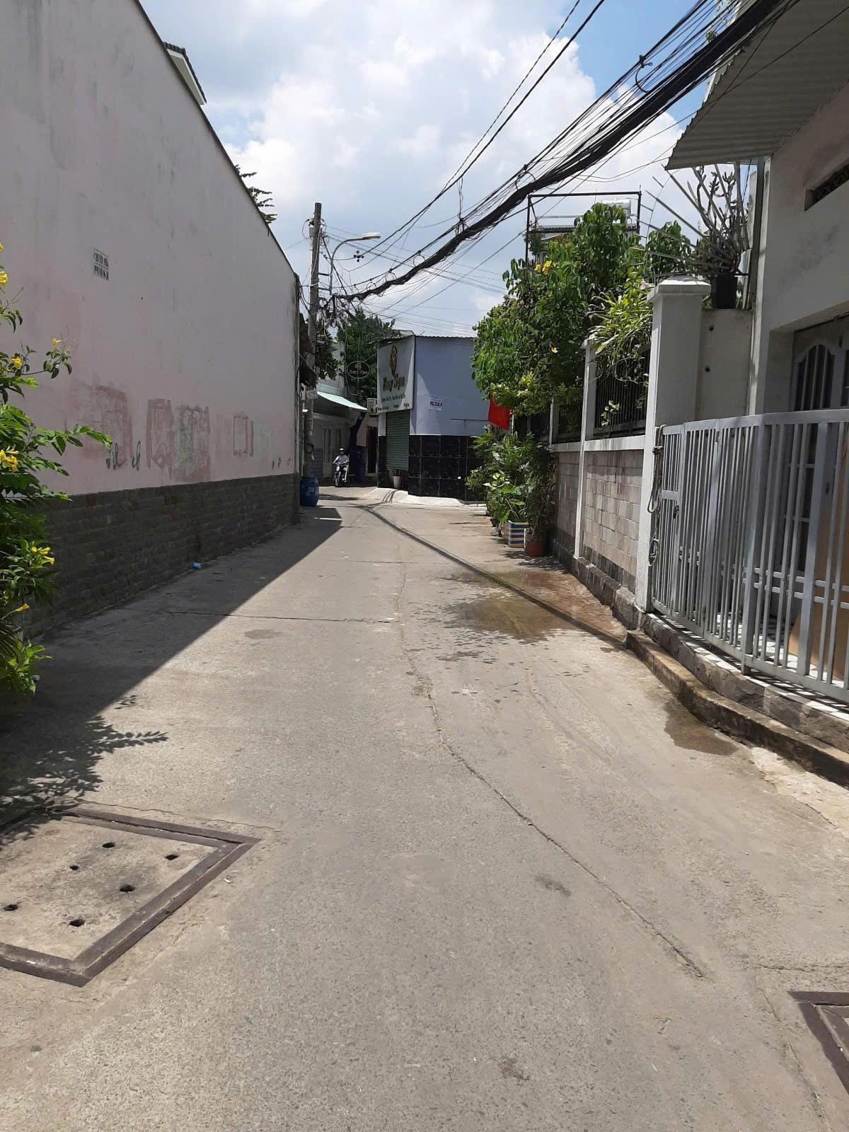  BÁN NHÀ MTKD ĐƯỜNG SỐ THỦ ĐỨC - SÁT ĐỖ XUÂN HỢP & GA METRO - CHỈ 3.9 TỶ 