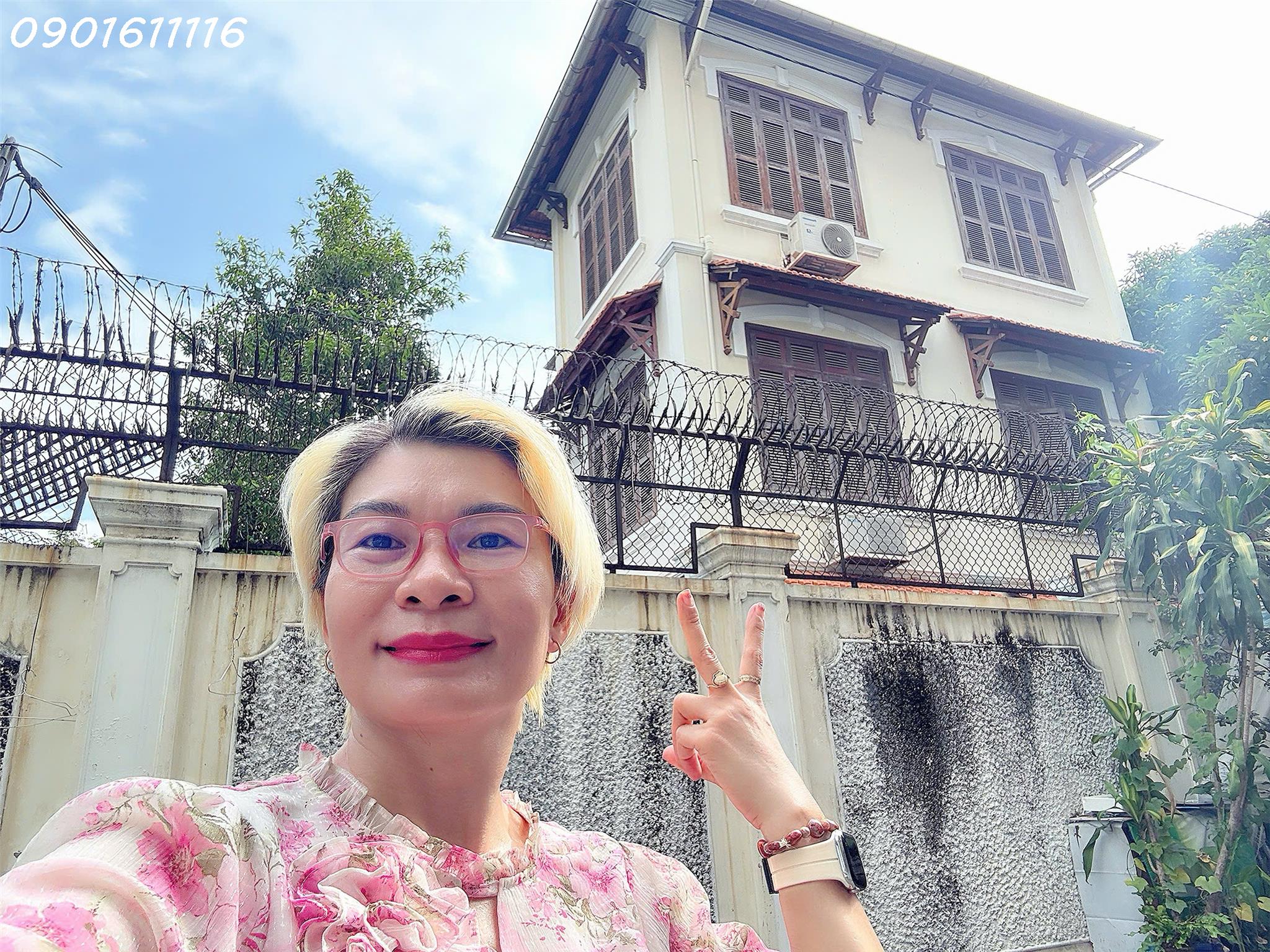  BÁN BIỆT THỰ ĐẲNG CẤP THƯỢNG LƯU Đ. TRẦN QUỐC THẢO, QUẬN 3 - DT 16M*20M * Liên hệ GIANG GIANG: 093.86.76.685 