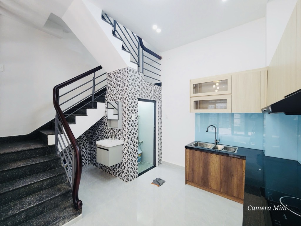  Bán nhà hẻm xe tải Phan Huy Ích thông tứ tung ngang chuẩn 4m gần Emart vào ở ngay chỉ 1,9 tỷ 