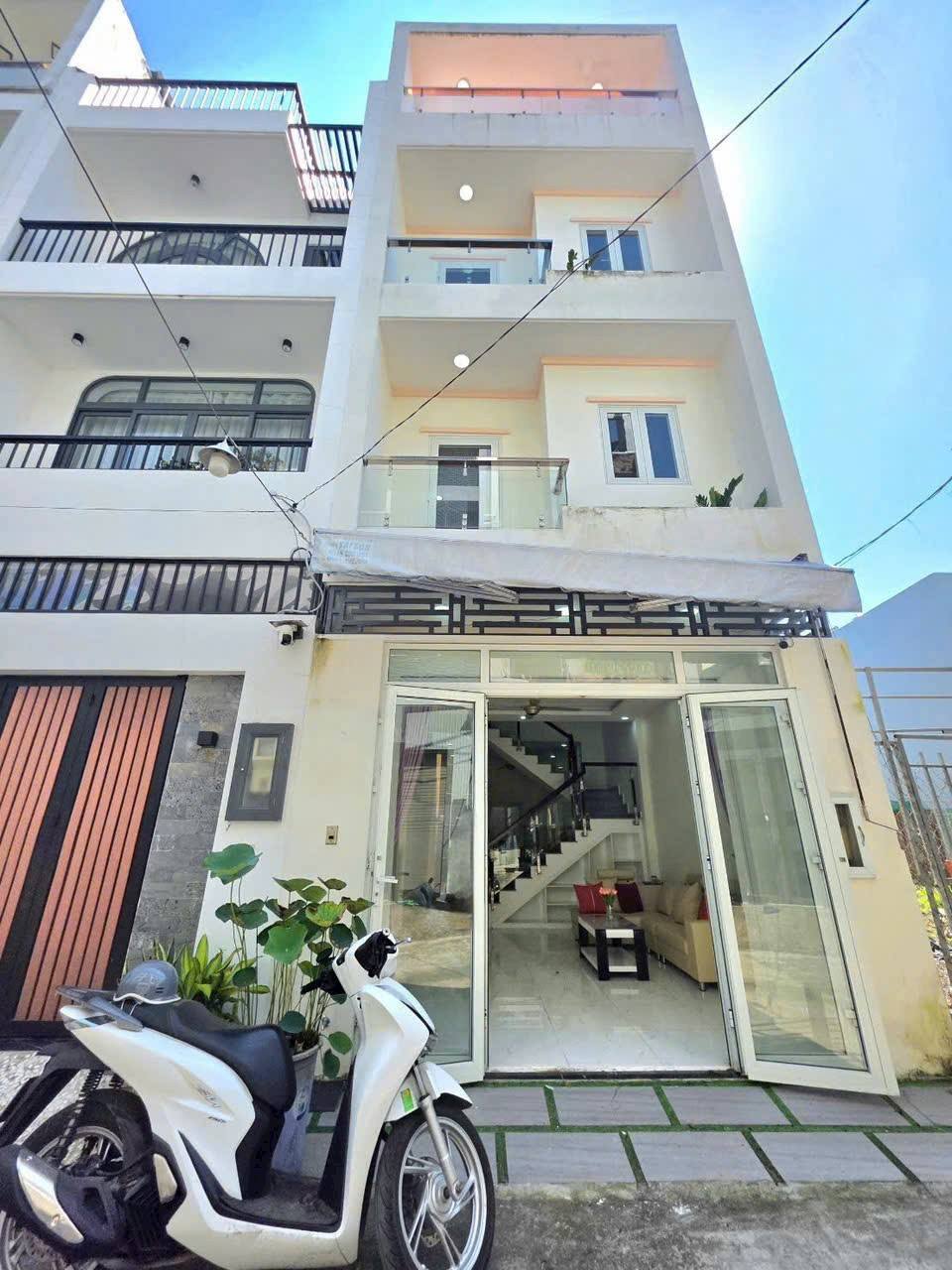  BÁN NHÀ XE HƠI TỚI NHÀ – ĐÀO TÔNG NGUYÊN – GIÁ RẺ - 5,2 TỶ 