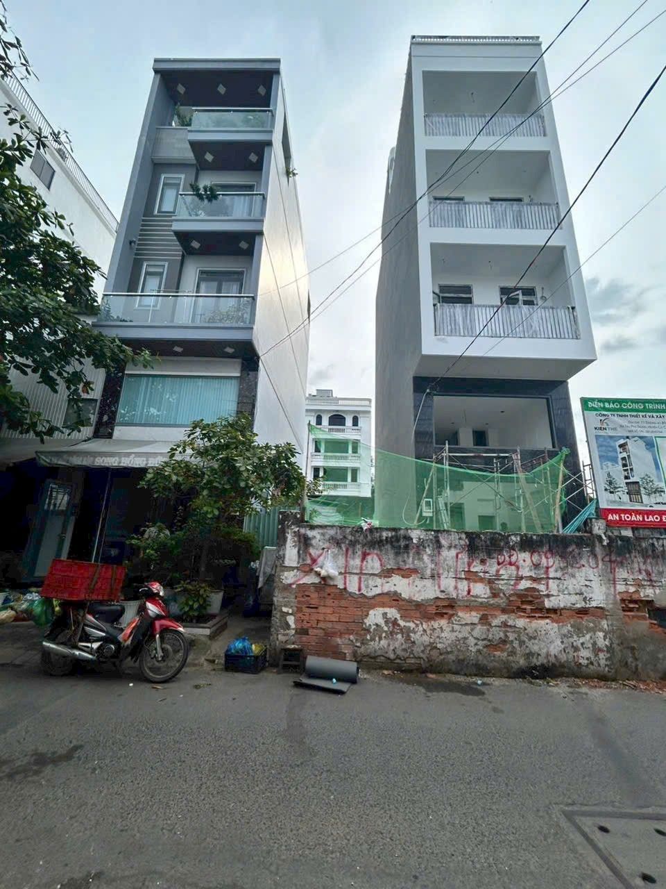  KẾ LOTTE QUẬN 7 – ĐẤT HIMLAM SAU LƯNG VIETOPIA – GIÁ TỐT HIẾM - CHỈ 10,5 TỶ (BỚT LỘC) 