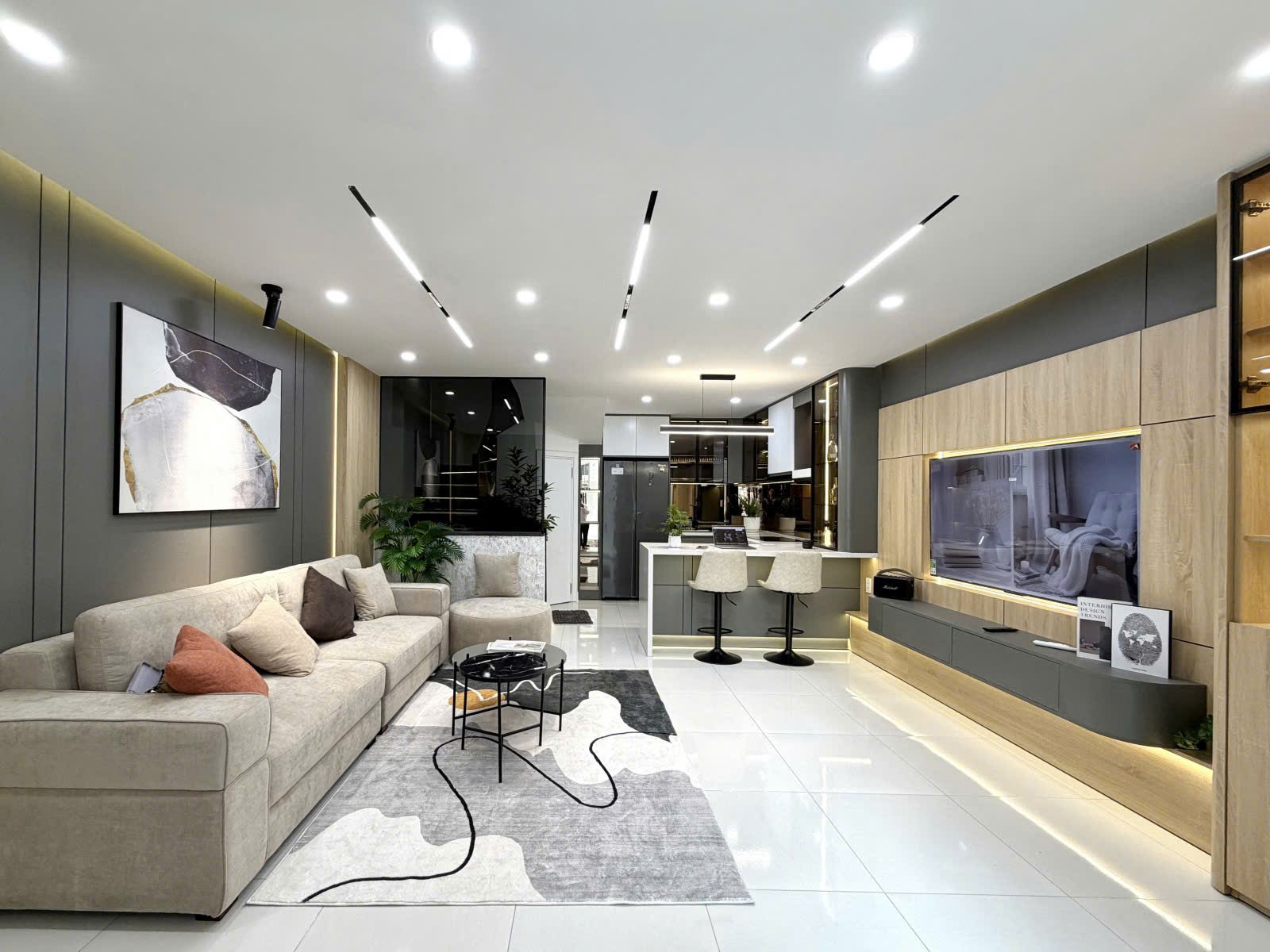  CHÍNH CHỦ - TẶNG FULL NỘI THẤT SỊN XÒ - HXH - NGAY PXL - 5 TẦNG HOÀN CÔNG ĐỦ - 4PN ĐẸP - CHỈ 13 TỶ 5 - TL 