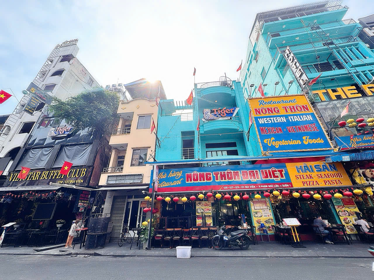  SIÊU PHẨM BÁN NHÀ 5 TẦNG MẶT TIỀN BÙI VIỆN, QUẬN 1 - VỊ TRÍ VIP NHẤT - SẴN DÒNG TIỀN ĐỀU 100TR/TH - GIANG GIANG 0938676685 CHÍNH CHỦ 