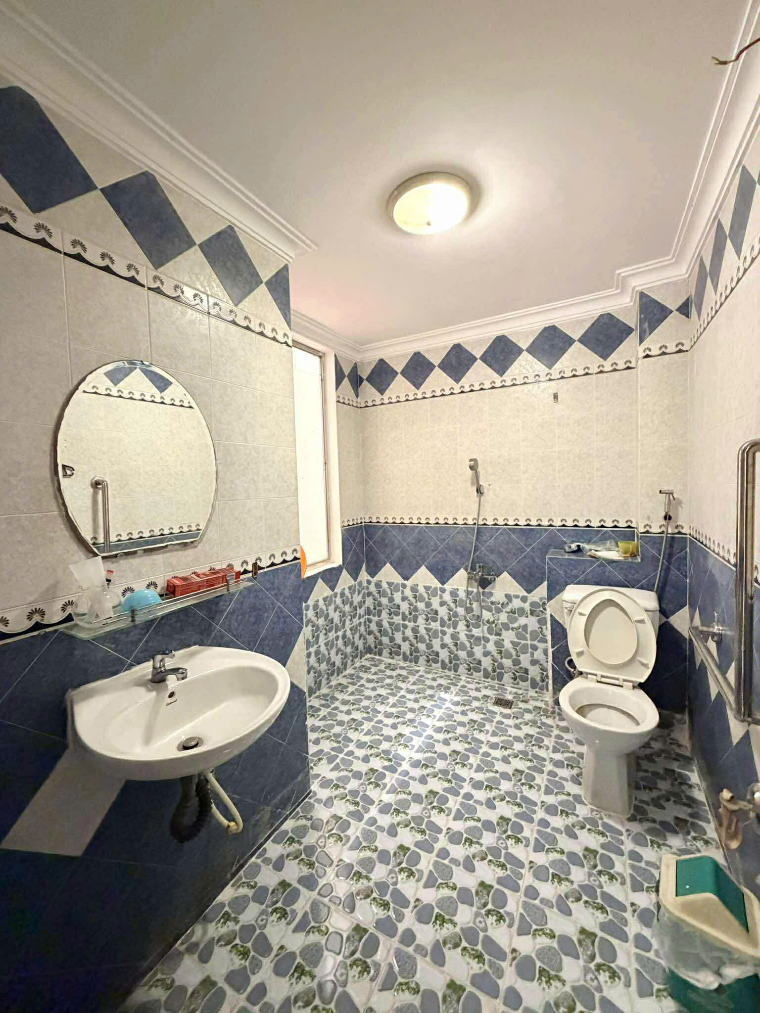  SIÊU HIẾM - NHÀ CHÍNH CHỦ - PHÚ NHUẬN - 4 TẦNG BTCT - HOÀN CÔNG ĐỦ - 4 X 20 - XE HƠI NGỦ NHÀ - BÁN 16.4 TỶ - TL MẠNH 