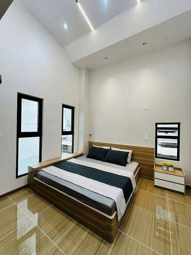  Bán nhà lô góc HXH đường Quang Trung ngang gần 4m gần Emart Phan Huy Ích nhỉnh 3tỷ. 