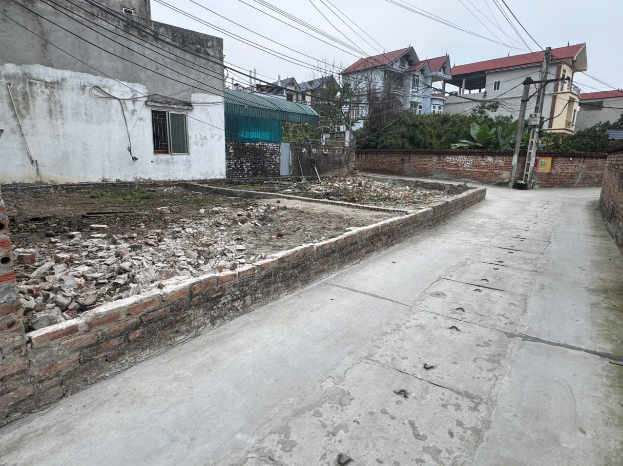  Cần bán mảnh đất Do Thượng - Tiền Phong - Mê Linh - mặt tiền rộng 5.8m - oto vào đất 