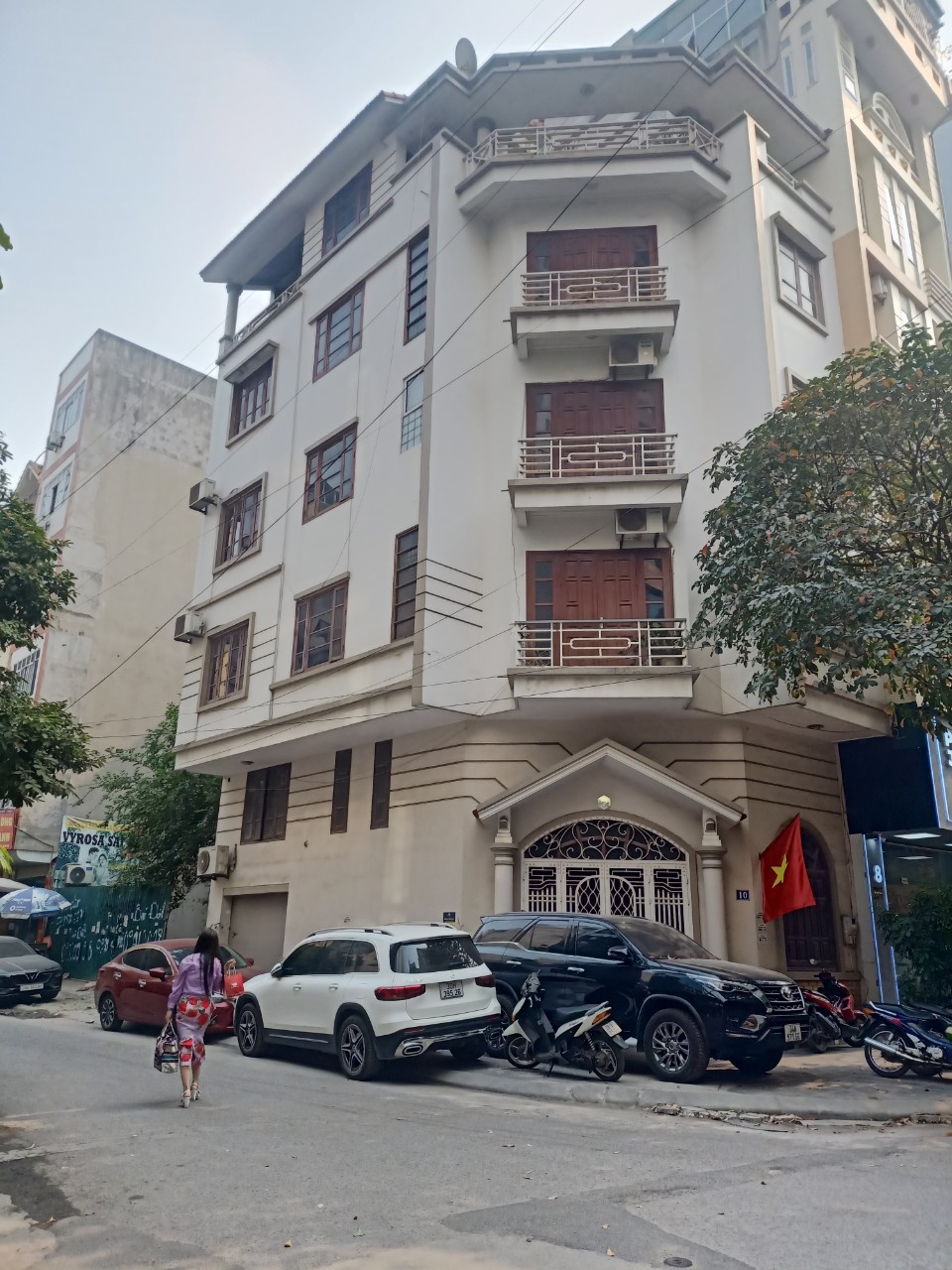  “Mặt tiền 12m”, bán nhà phố Đặng Thùy Trâm, kinh doanh, chỉ 78.8 tỷ 