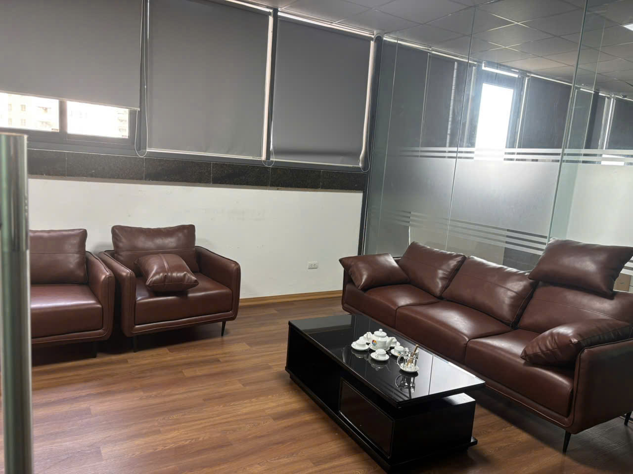  CHO THUÊ SÀN THƯƠNG MẠI TẦNG 4 – Tòa Usil phường La Khê, Quận Hà Đông, Hà Nội 