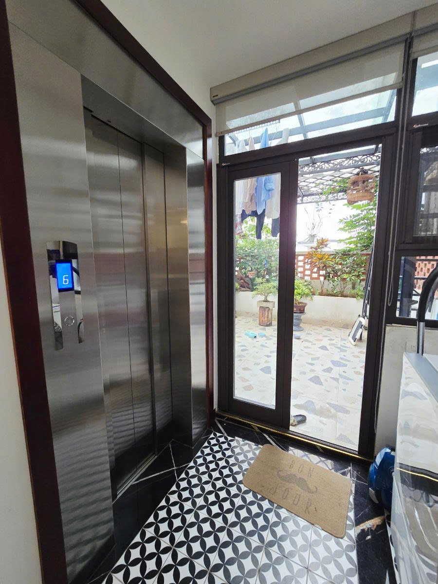  SIÊU PHẨM PHỐ NHẬT Phan Kế Bính 7 TẦNG 58M MT4.6M THANG MÁY DT 100TR THÁNG OTO VÀO NHÀ Giá 25 Tỷ 0336212066 