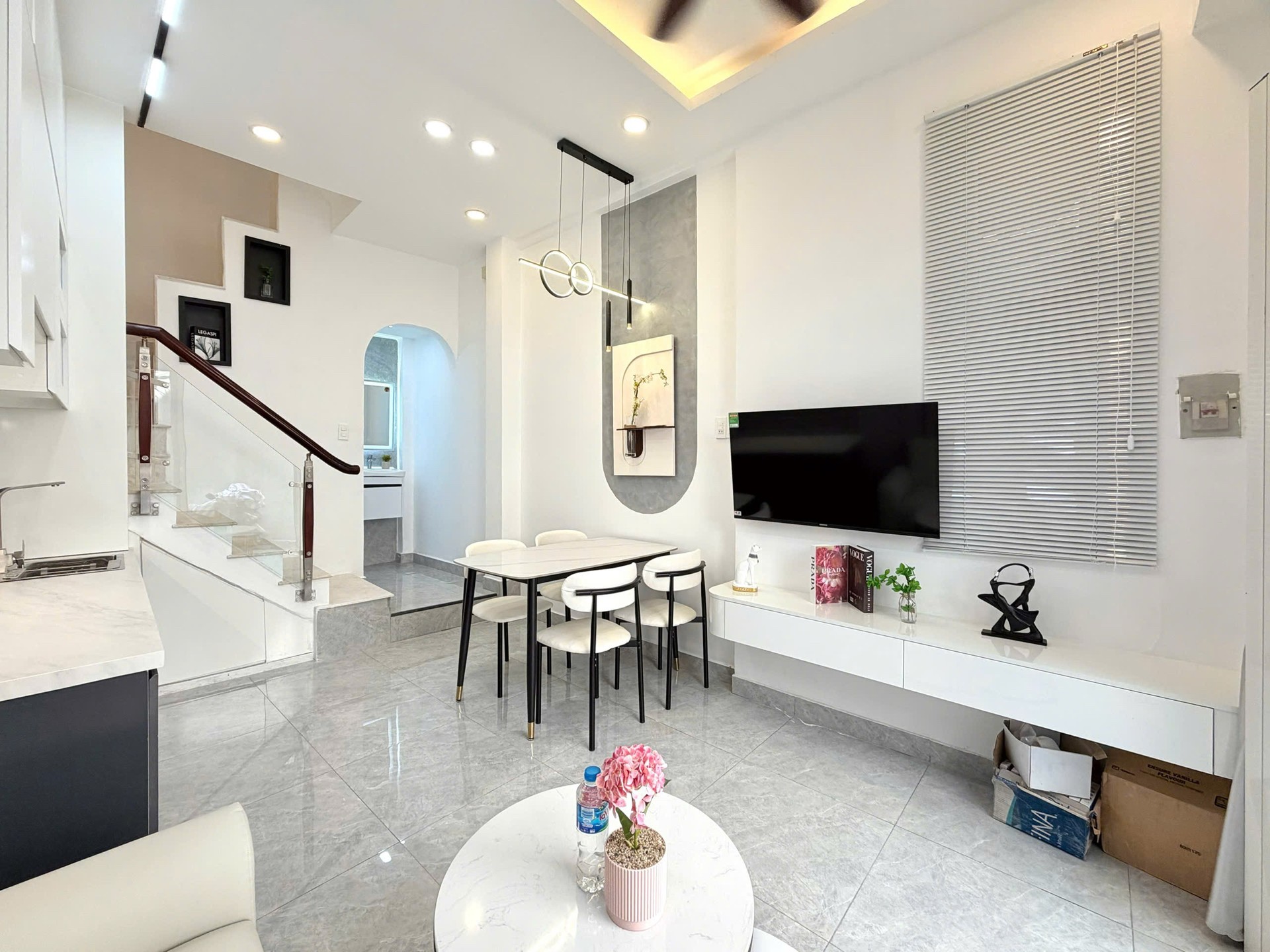  NHÀ ĐẸP 4TẦNG – NGUYỄN VĂN TRỖI, PHÚ NHUẬN – FULL NỘI THẤT – 5.85 TỶ 