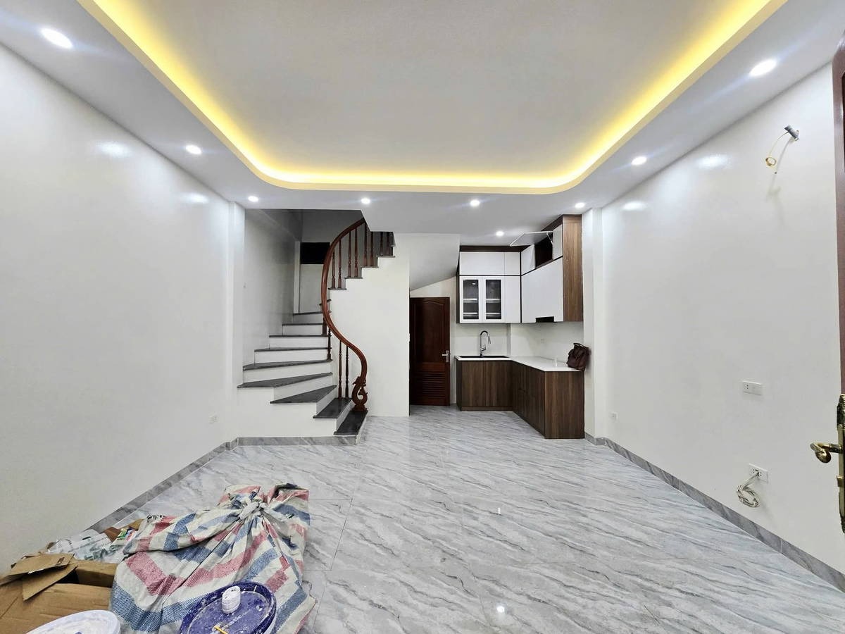  CỰC HIẾM PHỐ XUÂN ĐỈNH 30M 5T GIÁ 8,8 TỶ- NHÀ MỚI ĐẸP THANG MÁY -GẦN Ô TÔ- NGÕ THÔNG 