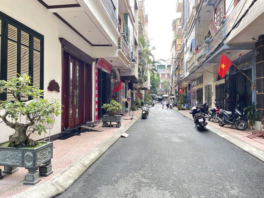  GẤP Bán nhà Hồ Tùng Mậu 55m2 gần nhiều trường đại học – mua cho con học tập lâu dài 