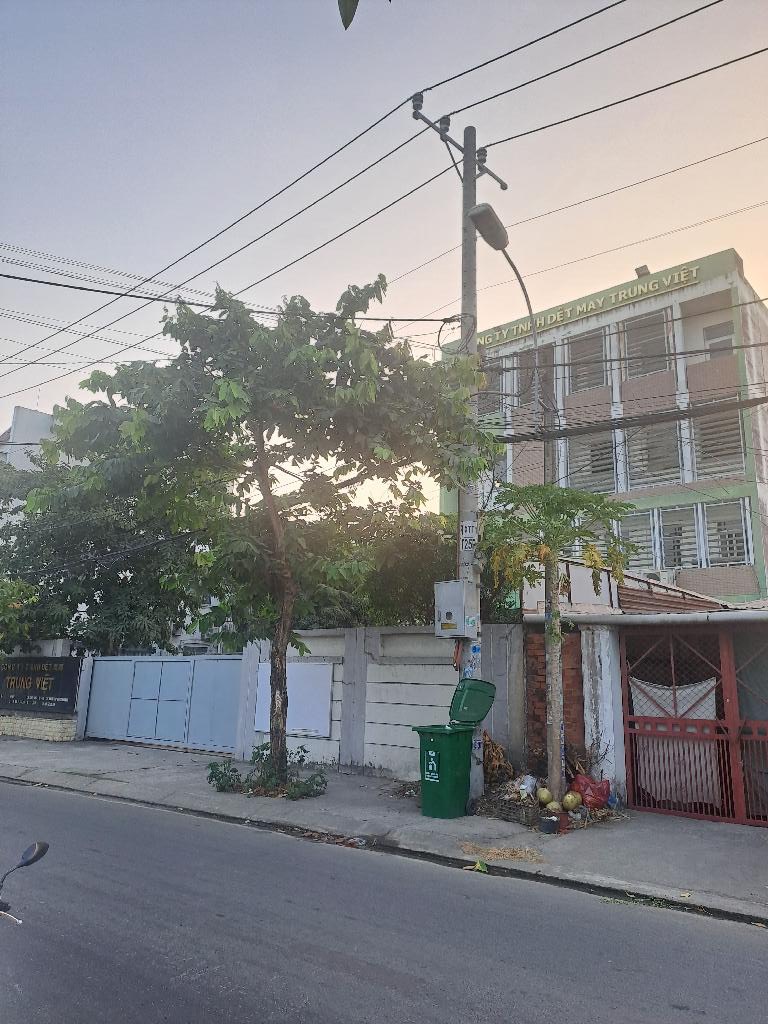  ĐẤT 2308M2 MẶT TIỀN XUÂN THỚI THƯỢNG 1 HÓC MÔN (NGAY UBND XÃ) 